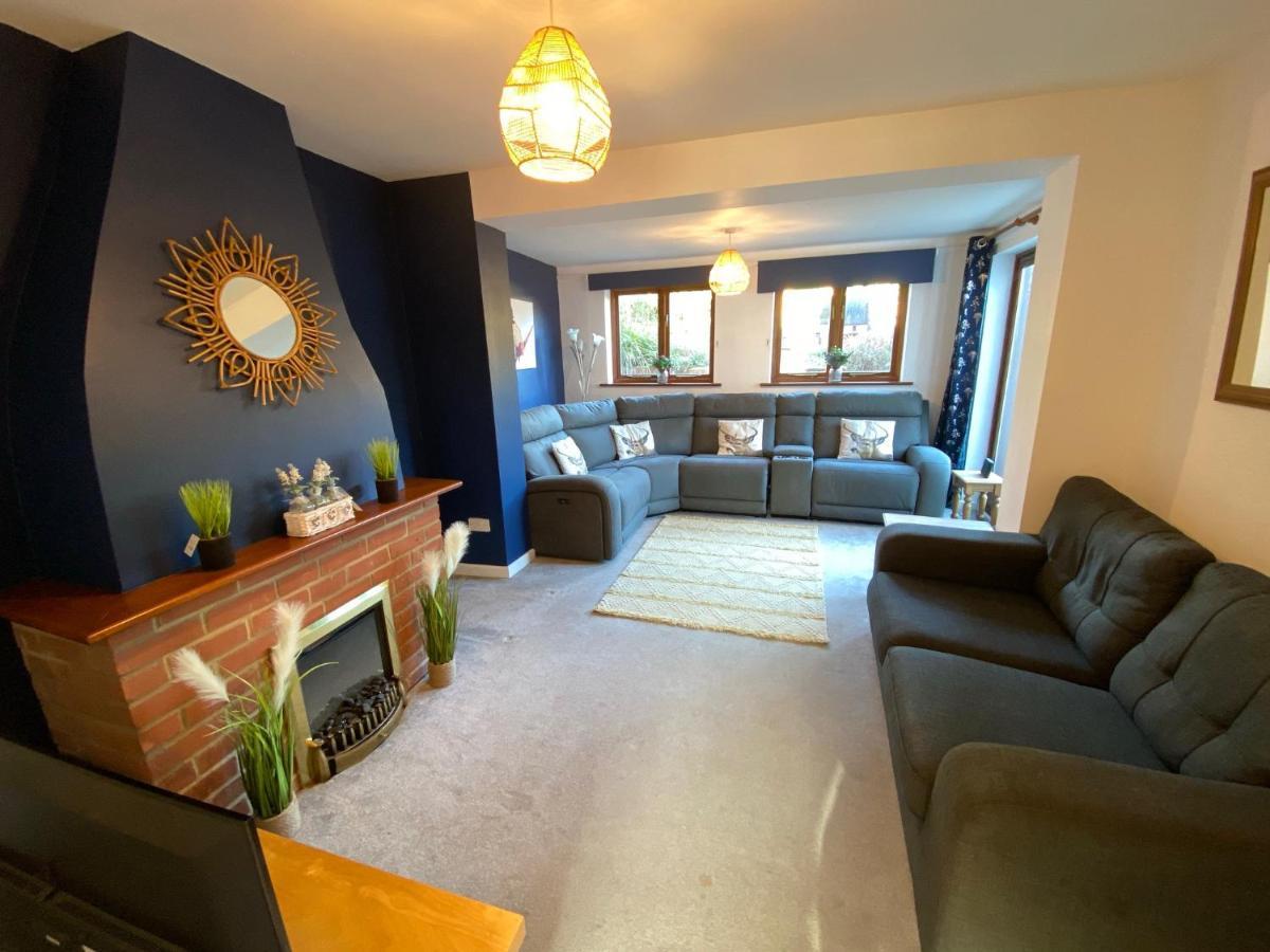 Carlton Country Retreat - Perfect For Ipswich - Aldeburgh - Southwold - Thorpeness - Sizewell B - Sizewell C - Sleeps 13